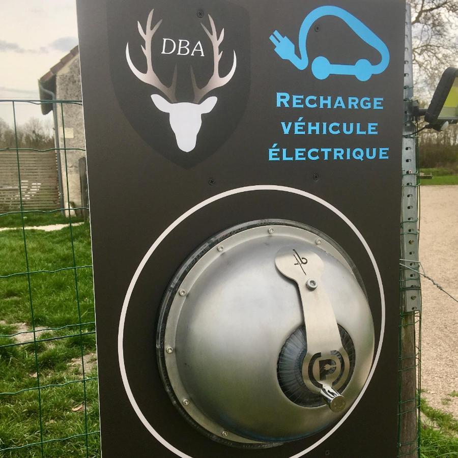 לינה וארוחת בוקר Saugirard Domaine Des Bois Argentes מראה חיצוני תמונה